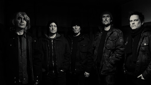 tau cross