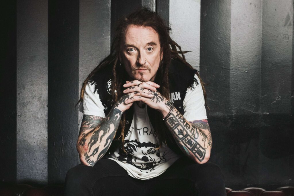 GINGER y sus THE WILDHEARTS nos visitaran en mayo 2025