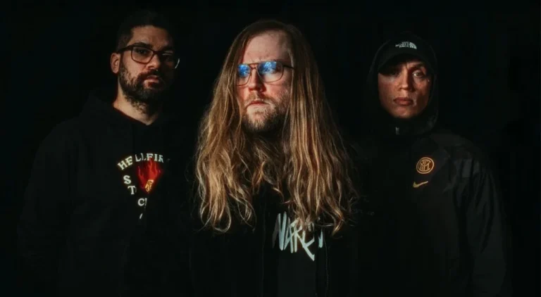 awake the dreamer band photo