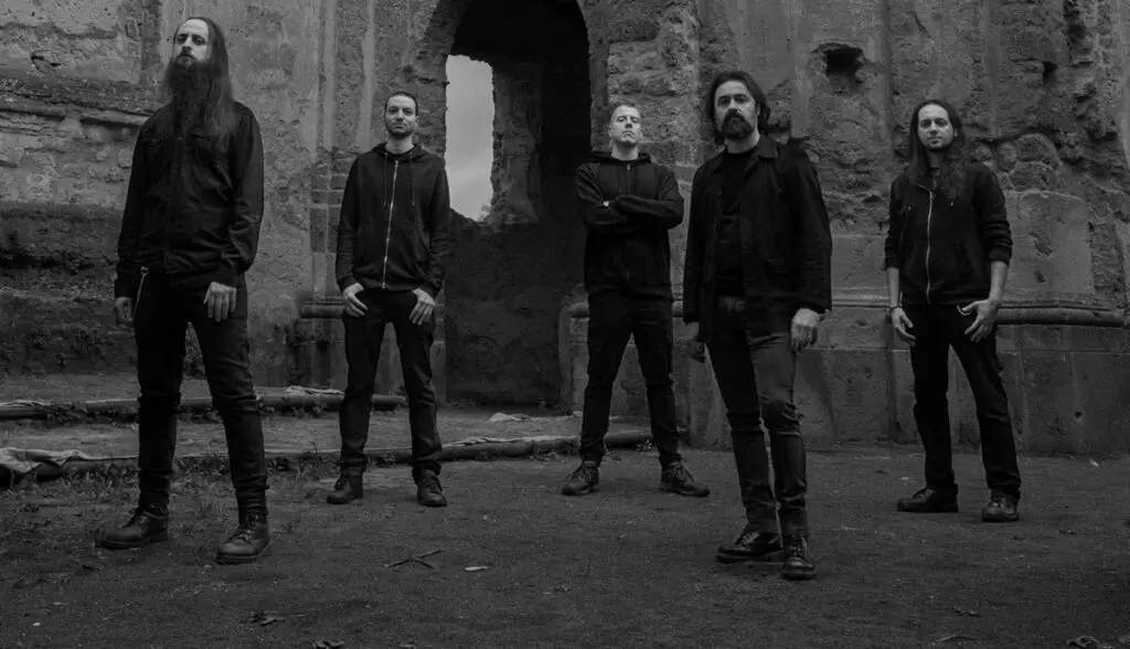 shores of null band photo