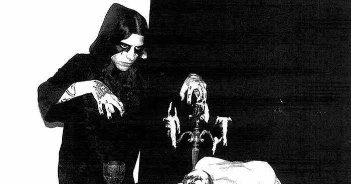 worm band photo black metal