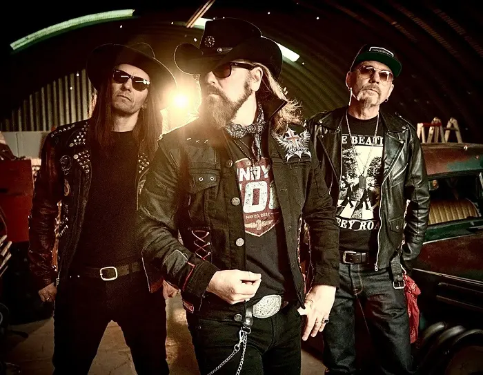 the road hammers band photo