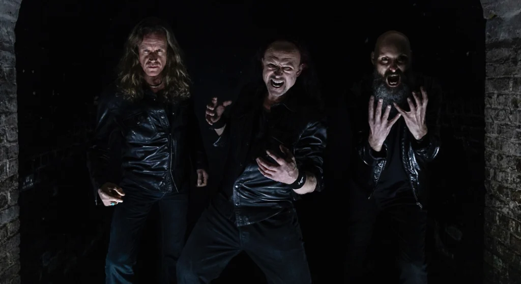venom band photo