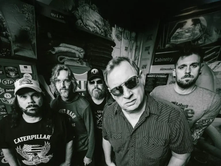nine pound hammer band photo